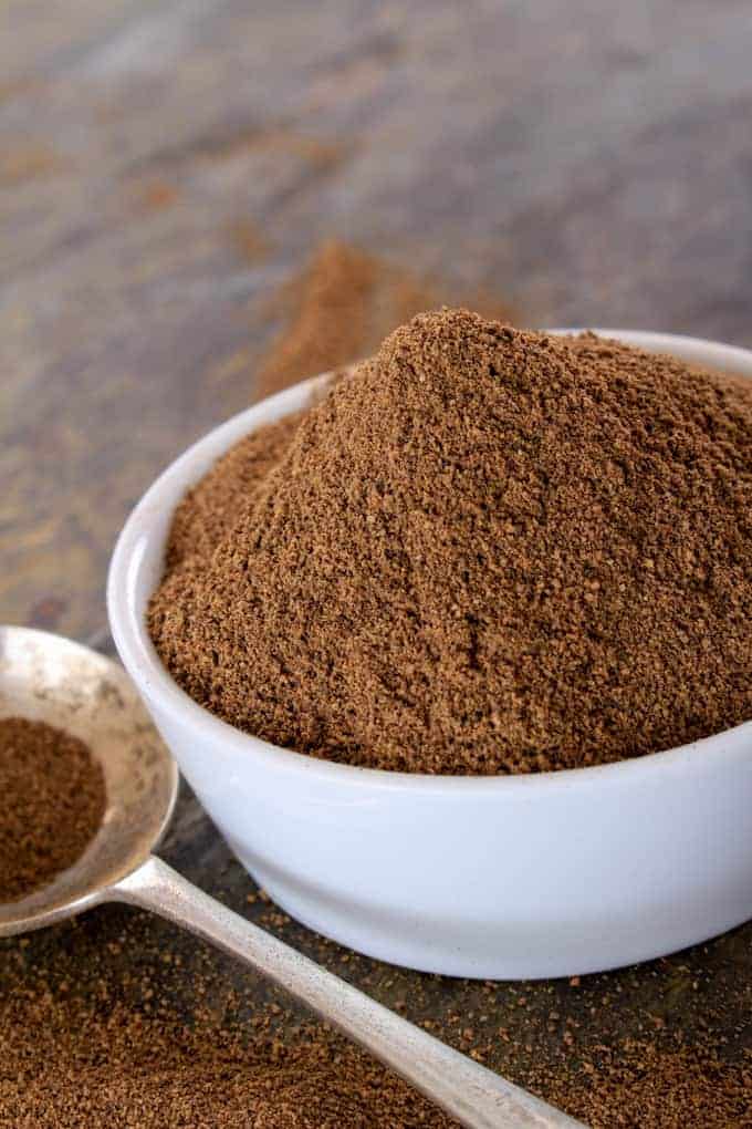 Garam Masala Recipe - Spice Up The Curry