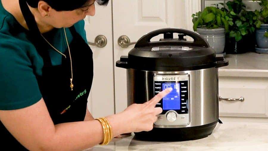 Instant Pot Ultra 8 Qt 10-in-1 Multi- Use Programmable Pressure Cooker,  Slow Cooker, Rice Cooker, Yogurt Maker, Cake Maker, Egg Cooker, Sauté