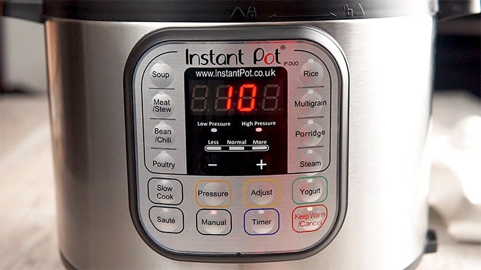 Instant Pot Panel set to 10 Minutes at High Pressure.