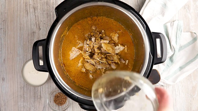 Chicken korma instant discount pot