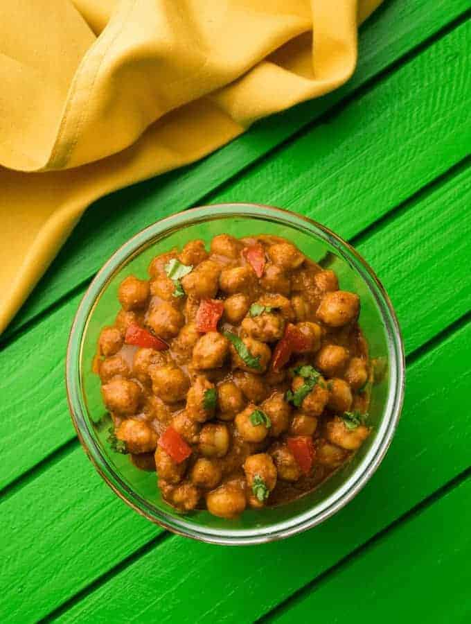 Chana masala pressure online cooker