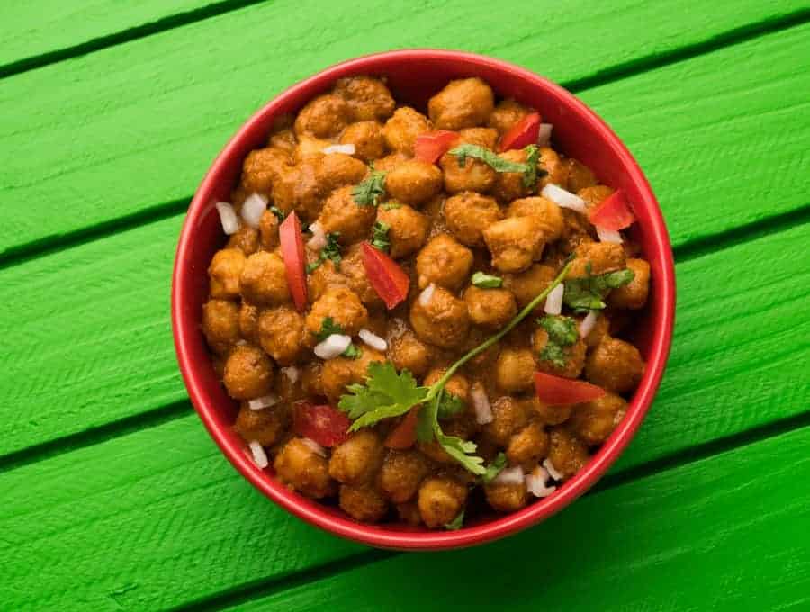 https://twosleevers.com/wp-content/uploads/2017/04/Chana-Masala-Wide.jpg