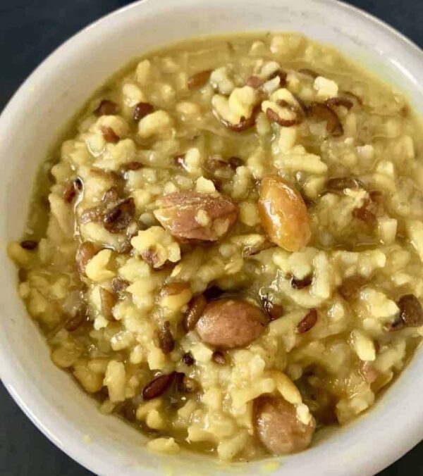 Khichadi Rice and Lentils | Pressure Cooker Recipe - TwoSleevers