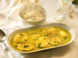 Instant Pot Egg Korma sideways