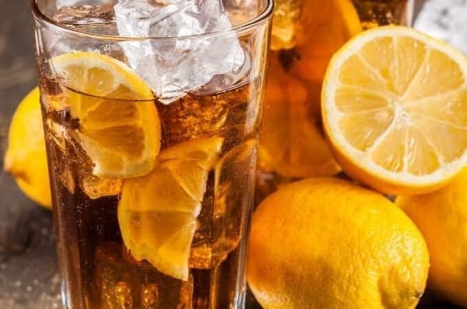 Instant Pot ICed Tea surrounded by lemons