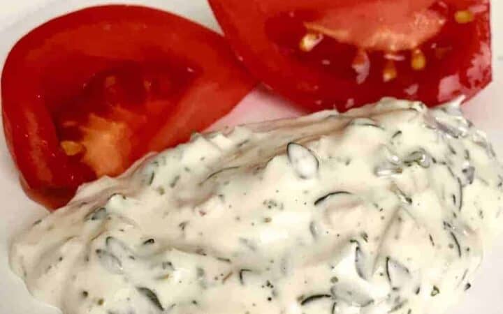 Best ever keto savory thyme dip uses thyme, mayonnaise, onions and just a few other ingredients to create a wonderful low carb dip within a few minutes.