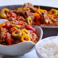 Instant Pot Cuban Rosa Vieja makes an almost effortless low carb mix of meat and vegetables in your pressure cooker. A colorful feast for the eyes as well as your tastebuds, make this dish with less than 10 minutes of prep time. This Ropa Vieja makes a lovely sauce to pour over rice, or to have with a side salad to serve a tasty, low-carb meal.