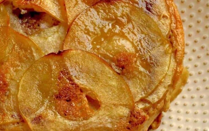 Instant Pot Apple Cake uses a ready muffin mix to create an elegant dessert in no time at all, without heating up your kitchen.