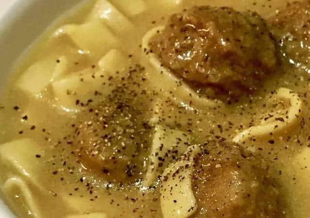 For days when you just need a quick meal, this Ikea Swedish Meatball Soup take ready-frozen Swedish meatballs and the IKEA cream sauce packet, to make a no-fuss comfort meal.