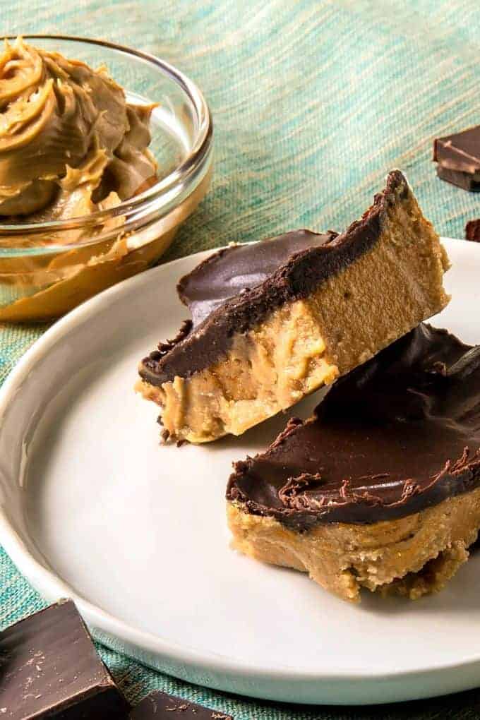 No Bake Keto Desserts Peanut Butter Chocolate Bars Twosleevers