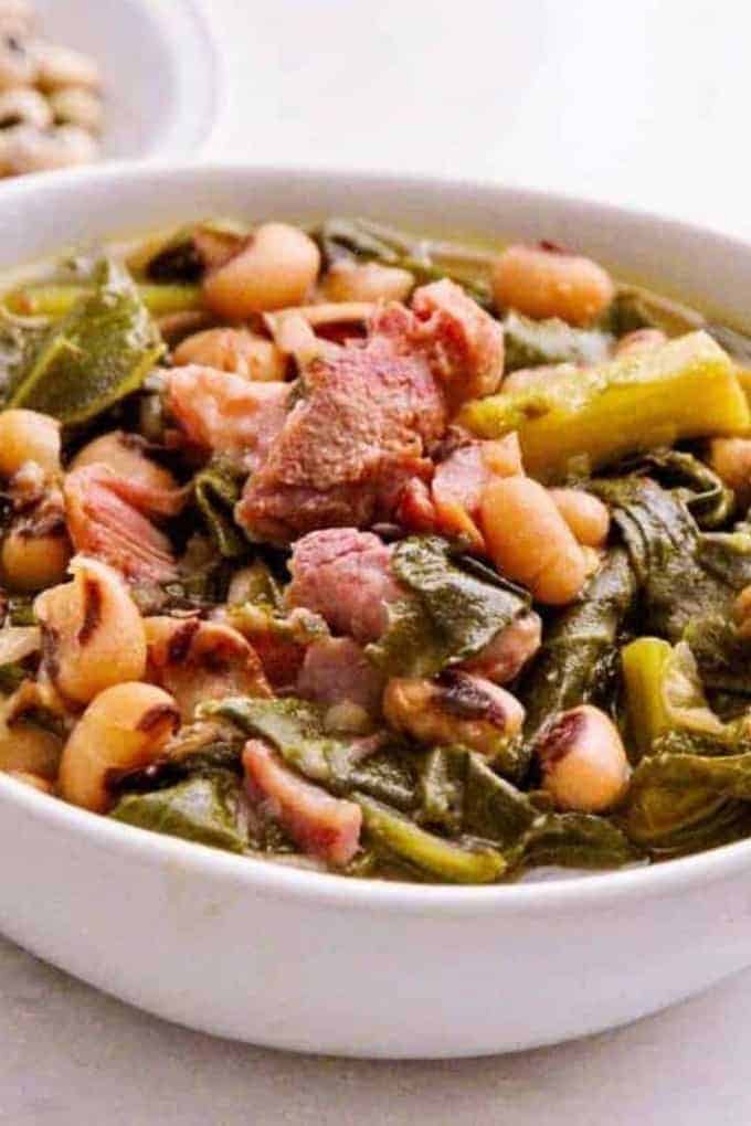 Pressure Cooker Black Eyed Peas with Ham and Greens