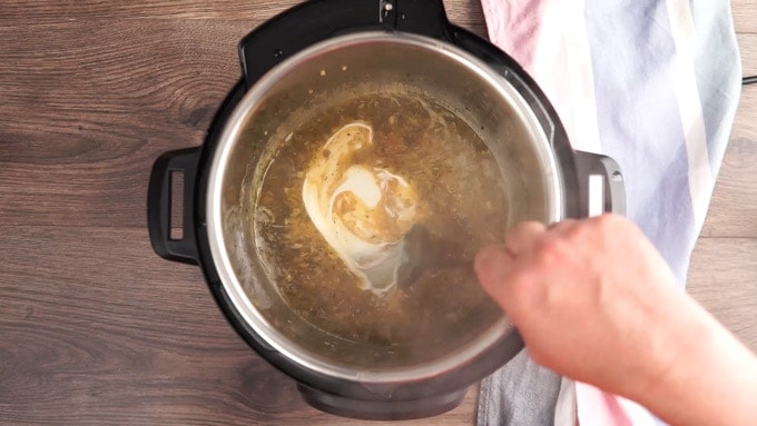 7 Add Cream Instant-Pot-French-Garlic-Low-Carb-Chicken-20 7 Add Cream Instant-Pot-French-Garlic-Low-Carb-Chicken-20