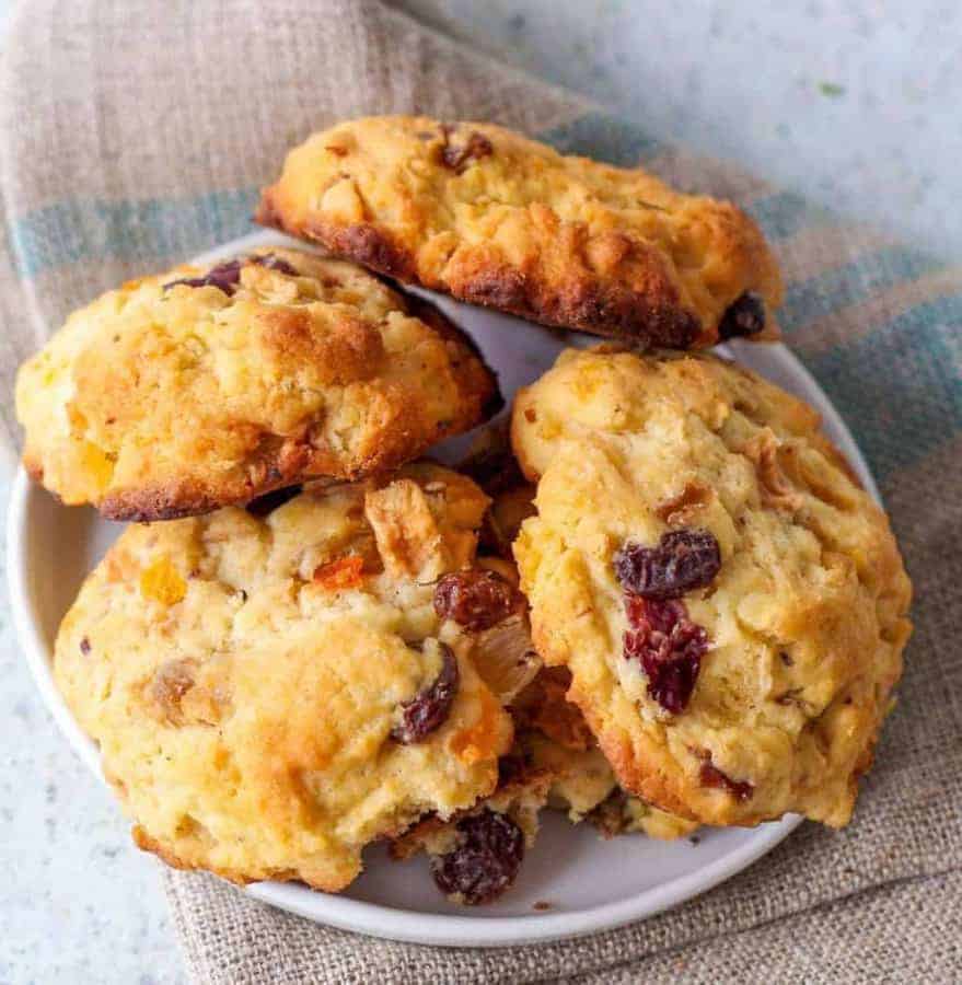 Use some low sugar dried fruit or fresh berries and Carbquick to make a low carb scuffins--a cross between a low carb scones and low carb muffins that are sure to satisfy your sweet craving. These scuffins are light, moist, and tasty.