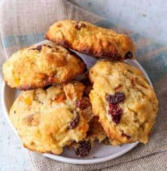 Use a little dried fruit and Carbquick to make a cross between scones and muffins that are sure to satisfy your sweet craving. These low carb scones scuffins are light, moist, and tasty.