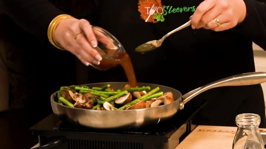 15 minute Keto Asparagus and Mushroom Stir Fry