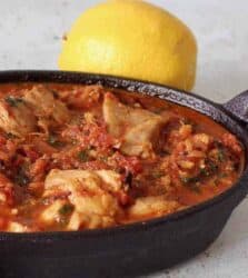 overhead view of pakiarani karahi chicken