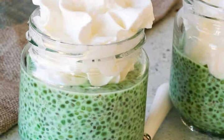 Exotic, comforting, fragrant, gluten-free, dairy-free, low carb, delicious--and done in minutes. Coconut milk and Pandan combine with chia to make a filling pudding with chia seeds.