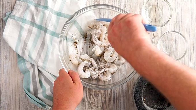 stir well to mix in flour and oil