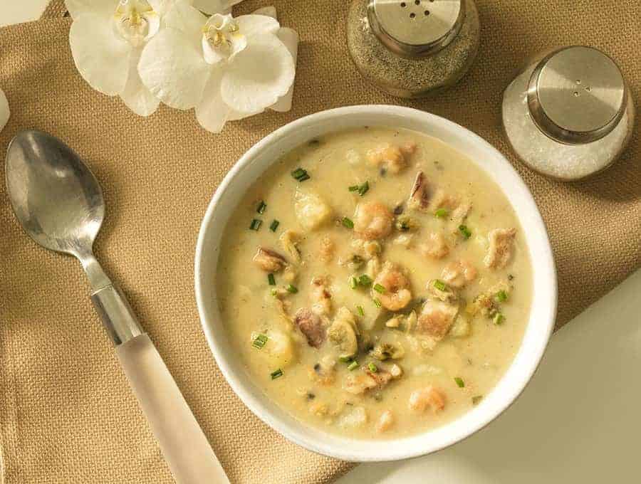 Instant Pot Clam Chowder - Simply Happy Foodie