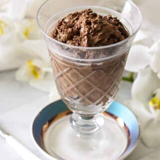 Mocha Mousse