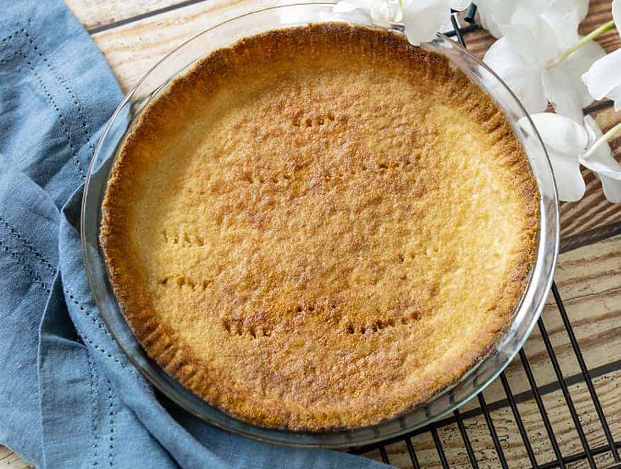 Keto Pie Crust | Easy Low Carb Pie Crust Recipe - TwoSleevers