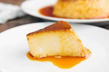 Caramel Custard | Creme Caramel Instant Pot Recipe - TwoSleevers