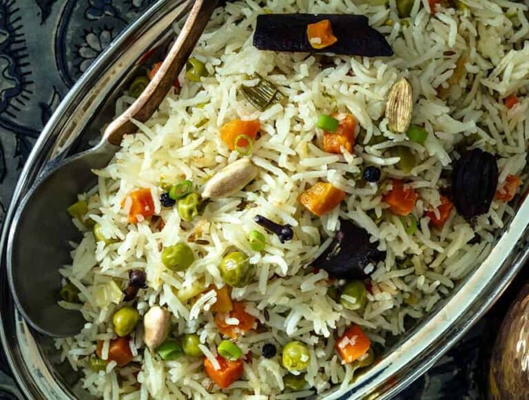 Instant Pot Indian Pilau Rice With Peas & Carrots Authentic Pilau In