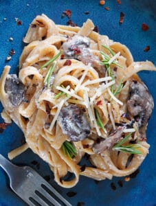 Easy & Quick Instant Pot Mushroom Pasta with Mascarpone