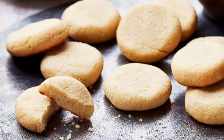 Almond Flour Cookies 5 Ingredient Keto Shortbread Cookies