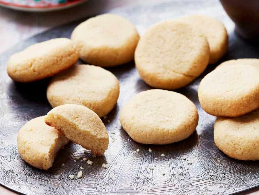 Almond Flour Cookies 5 Ingredient Keto Shortbread Cookies