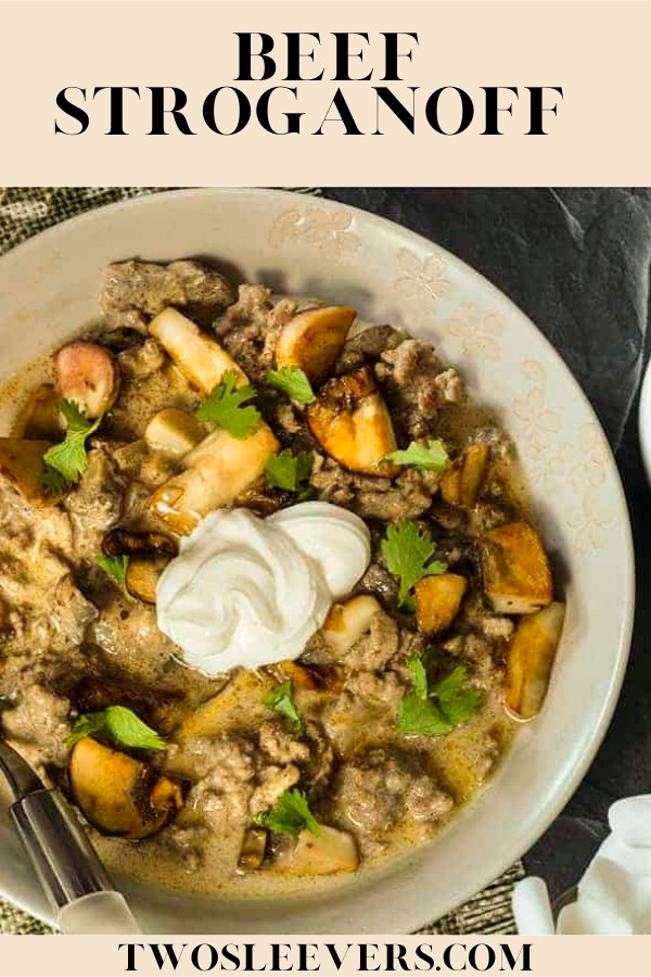 Low Carb Beef Stroganoff | Easy Low Carb Meal | TwoSleevers.com