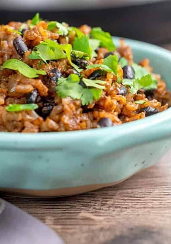 cropped-1200x907-black-beans-and-rice-wide-1.jpg