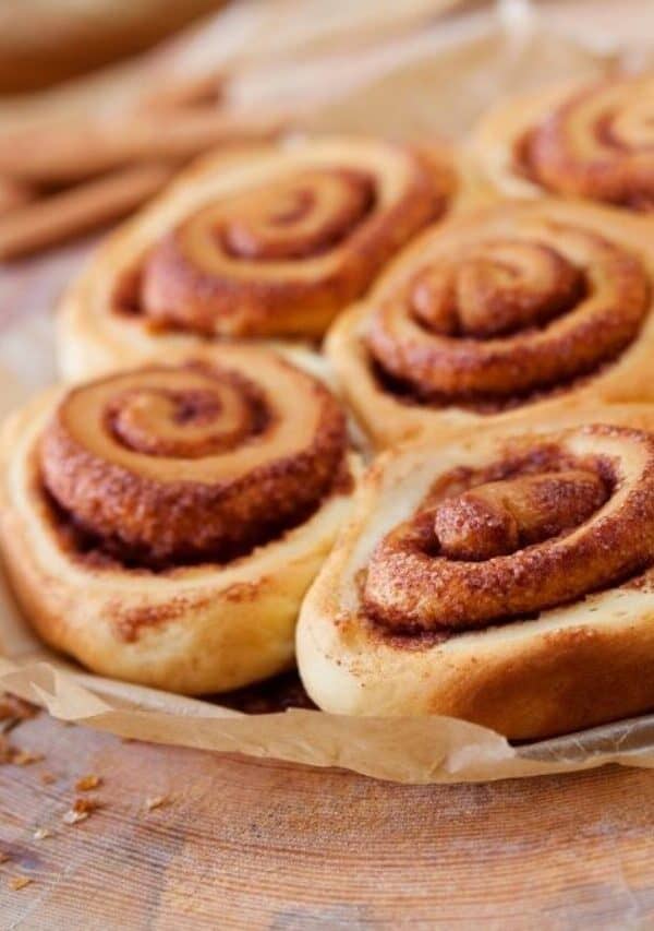 Air Fryer Cinnamon Rolls