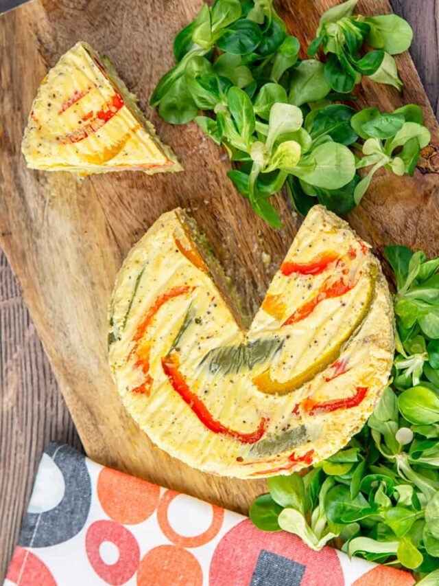 Broccoli Frittata with Ham and Peppers TwoSleevers