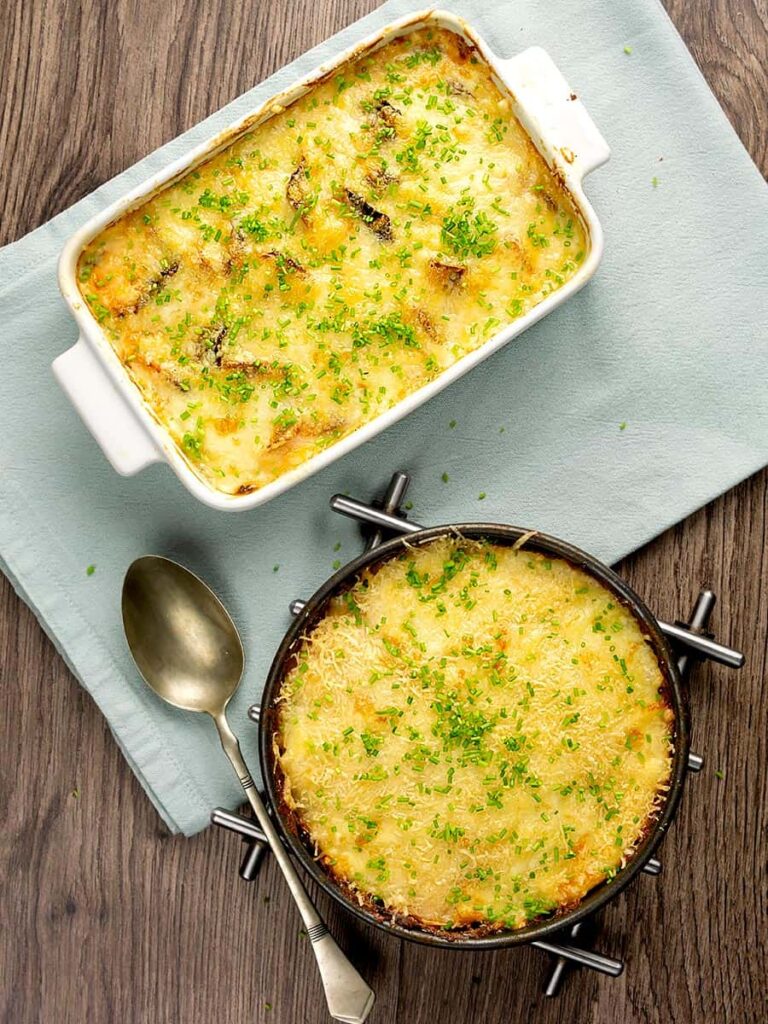 Cheesy Potatoes | Easy Air Fryer Potatoes Au Gratin