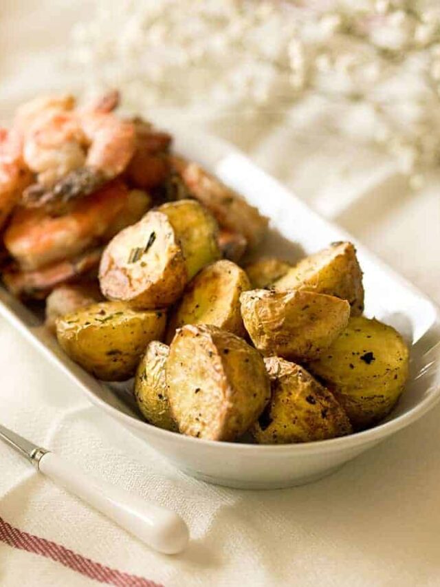 Rosemary Roasted Potatoes TwoSleevers