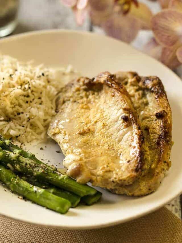 Honey Mustard Pork Chops - TwoSleevers