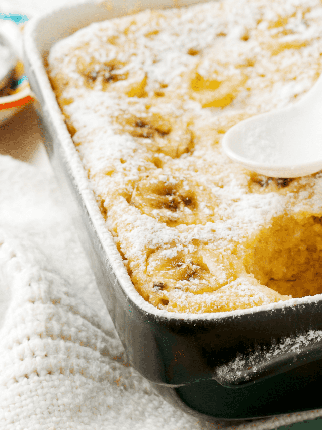 Banana Pudding Cake Easy Potluck Cake Recipe TwoSleevers