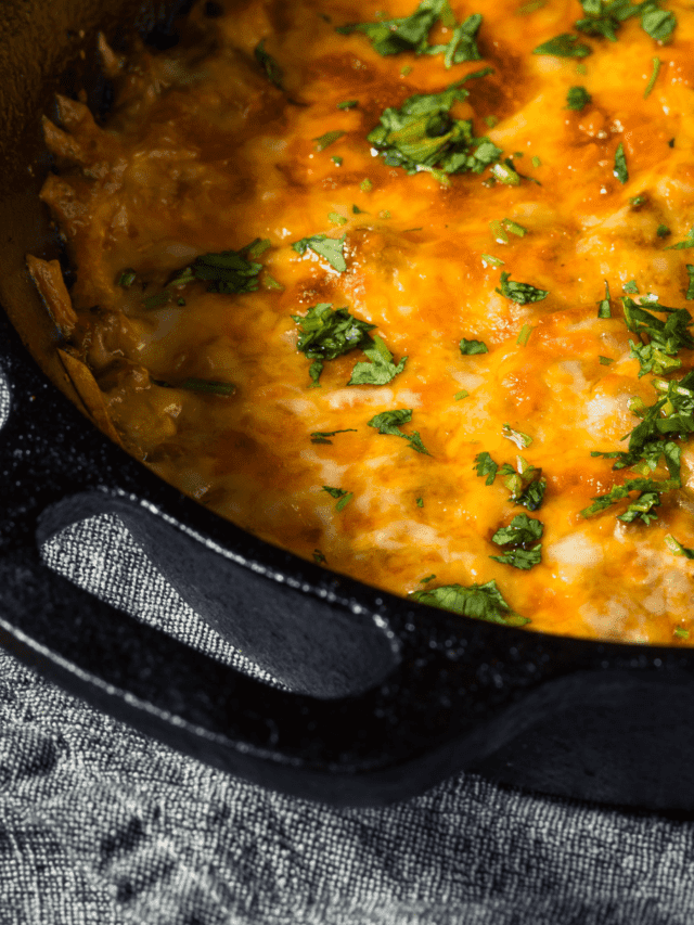 Low Carb Cheeseburger Casserole - TwoSleevers