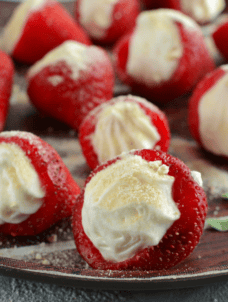 Deviled Strawberries | Cheesecake Stuffed Strawberries