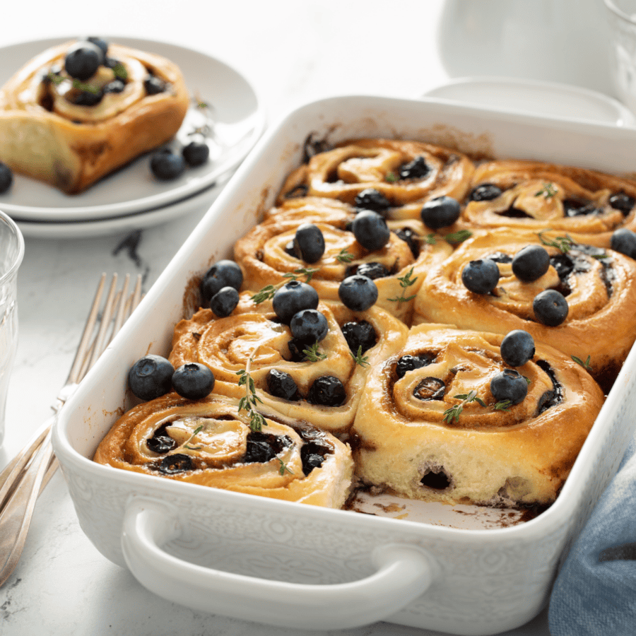 Blueberry Cinnamon Rolls | Fruit-Stuffed Cinnamon Roll Recipe