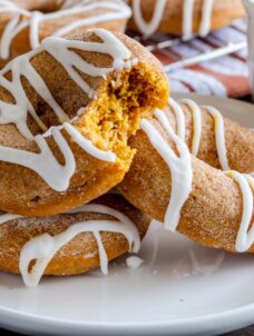 Pumpkin Donuts | Baked Pumpkin Donut Recipes