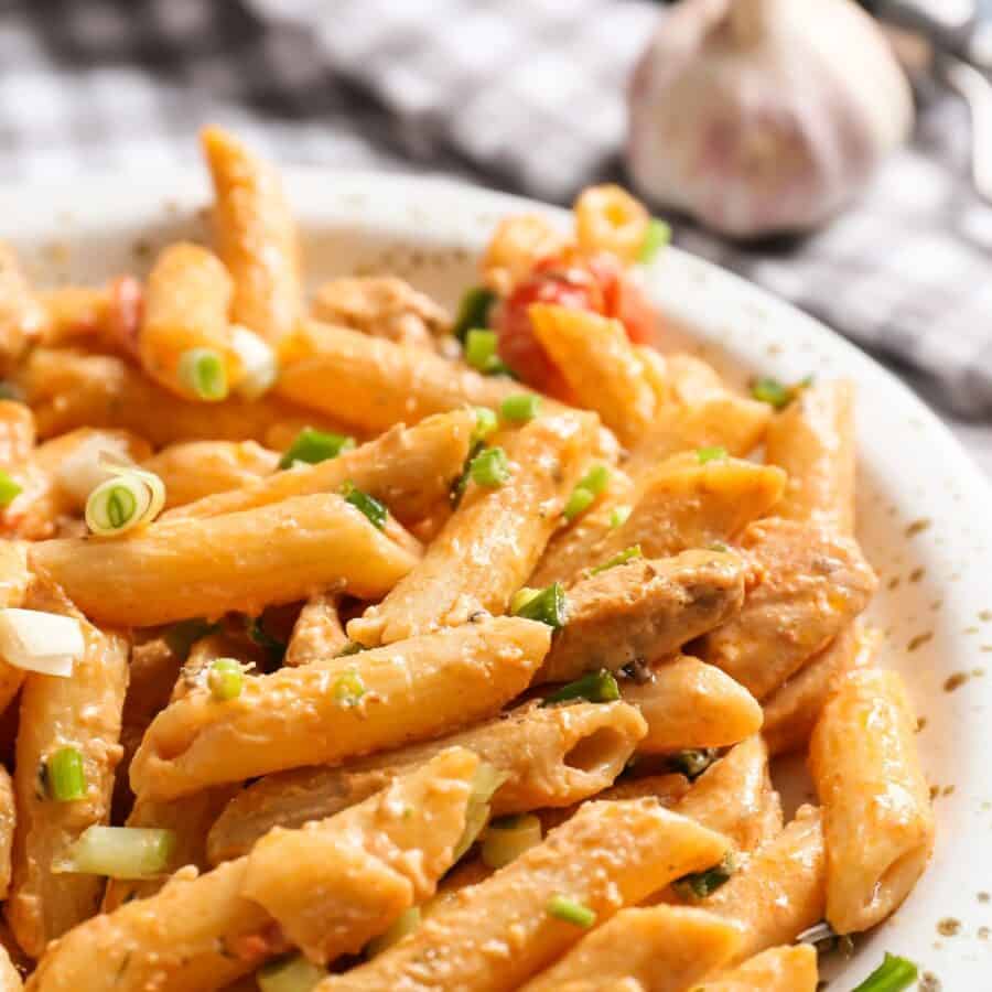 Close up image of Creamy Cajun Chicken Pasta on a plate