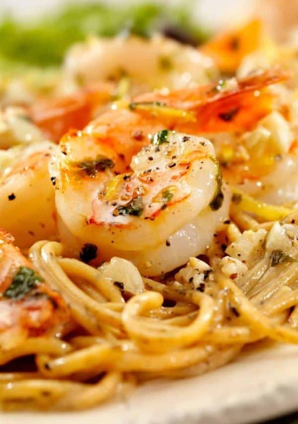 Close up image of Shrimp Scampi Pasta on a plate