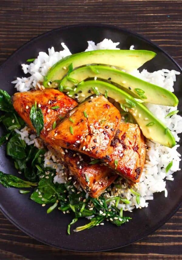 Overhead image of Sweet Chili Salmon on a a dark plate