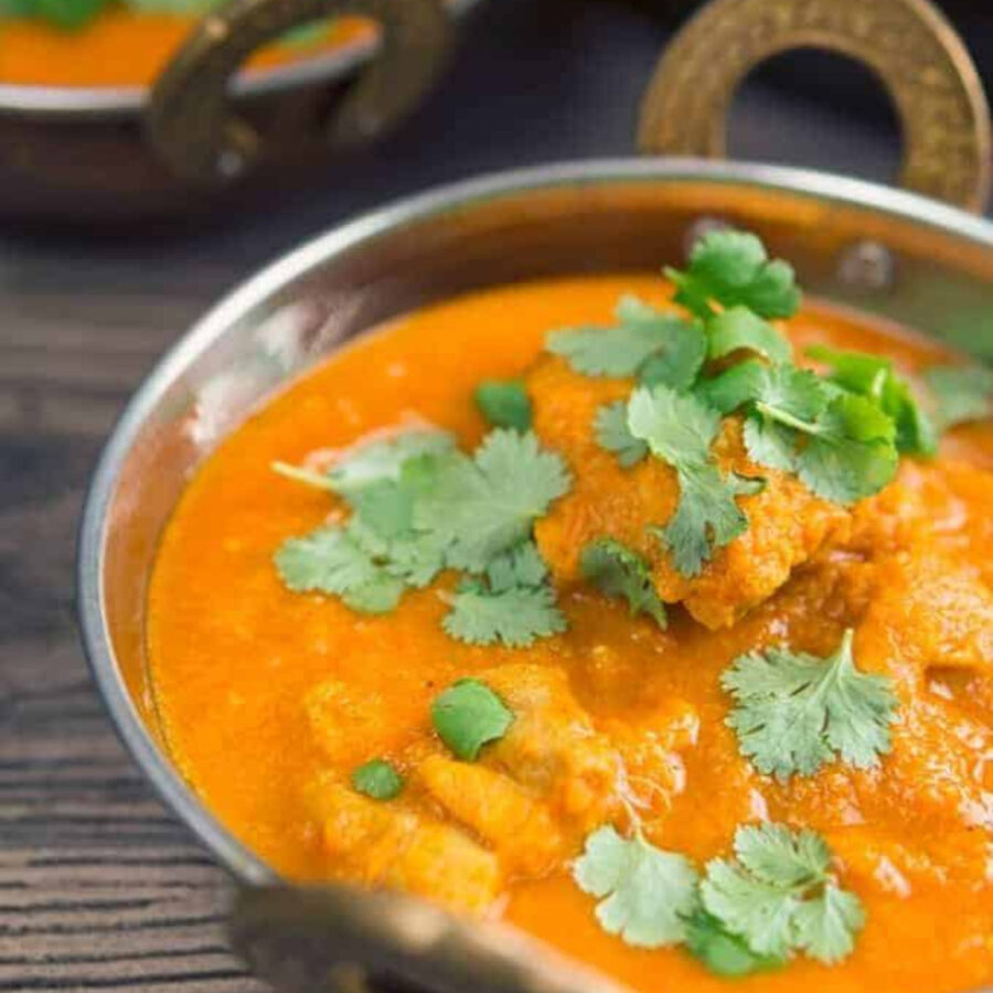 Close up image of Chicken Vindaloo in an serving dish