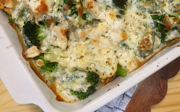 Close up image of keto chicken alfredo in a pan